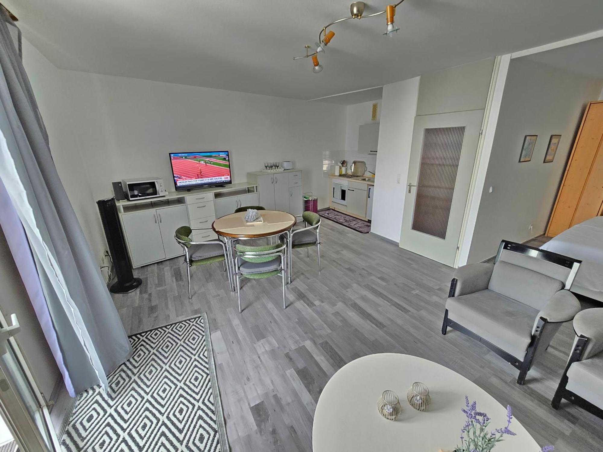 Apartment'S Nr 2, 2B Und 2C In Stuttgart Stadtmitte Bagian luar foto